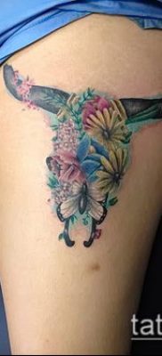 bika koponya tetoválás fotó (érték) - példa egy érdekes tetoválási rajzra - 033