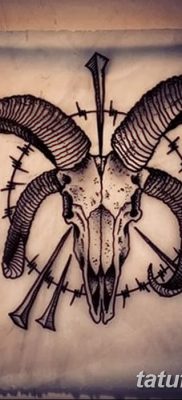 fotó egy kecske koponya tetoválásról, keltezve 2017. 09. 20 -án №023 - kecske koponya tetoválás -