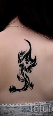 fotó egy fekete macskával készült tetoválásról a tetoválás jelentéséről szóló cikkhez - tatufoto.ru - 15