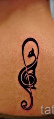 fotó egy fekete macskával készült tetoválásról a tetoválás jelentéséről szóló cikkhez - tatufoto.ru - 7