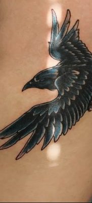 Fotó fekete holló tetoválásról 2019.04.15. №074 - ötletek fekete holló tetoválásról -