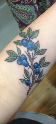 fotó áfonyás tetoválásról, kelt 2017.08.01. №122 - Áfonyás tetoválás -