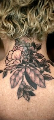 fotó áfonyás tetoválásról, kelt 2017.08.21 -én №009 - Áfonyás tetoválás -