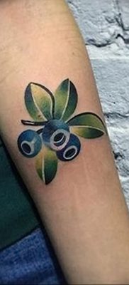 fotó áfonyás tetoválásról, kelt 2017.08.21 -én №012 - Áfonyás tetoválás -