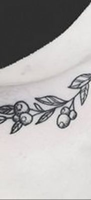 fotó áfonyás tetoválásról, kelt 2017.08.01 №019 - Áfonyás tetoválás -