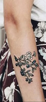 fotó áfonyás tetoválásról, kelt 2017.08.01 №022 - Áfonyás tetoválás -