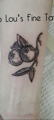 fotó áfonyás tetoválásról, kelt 2017.08.21 -én №037 - Áfonyás tetoválás -