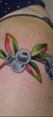 fotó áfonyás tetoválásról, kelt 2017.08.01. №043 - Áfonyás tetoválás -