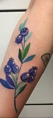 fotó az áfonyás tetoválásról, 2017.08.08., №049 - áfonyatetoválás -