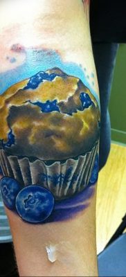 fotó áfonyás tetoválásról, kelt 2017.08.21 -én №052 - Áfonyás tetoválás -