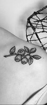 fotó áfonyás tetoválásról, kelt 2017.08.01. №085 - Áfonyás tetoválás -