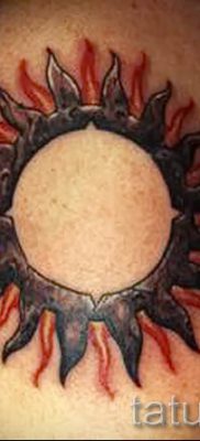 fénykép a fekete nap tetoválásról egy cikkhez a fekete nap tetoválás jelentéséről - tatufoto.ru - 47