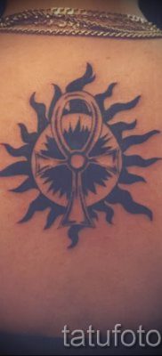 fotó a fekete nap tetoválásról egy cikkhez a fekete nap tetoválás jelentéséről - tatufoto.ru - 45