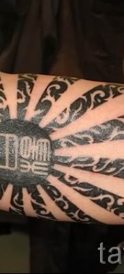 fotó a fekete nap tetoválásról egy cikkhez a fekete nap tetoválás jelentéséről - tatufoto.ru - 33