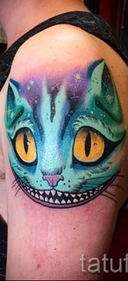 foto-tatu-cheshirskij-kot-dlya-stati-pro-znachenie-risunka-tatuirovki-041-tatufoto-ru