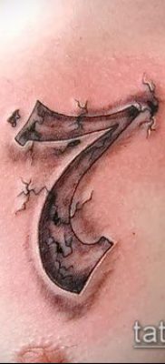 tetoválás számok fotó (érték) - egy példa egy érdekes tetoválási tervre - 049