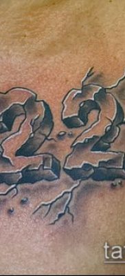 tetoválás számok fotó (érték) - egy példa egy érdekes tetoválásra - 046