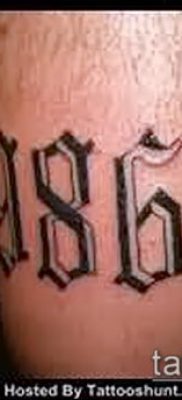 tetoválás számok fotó (érték) - egy példa egy érdekes tetoválásra - 043