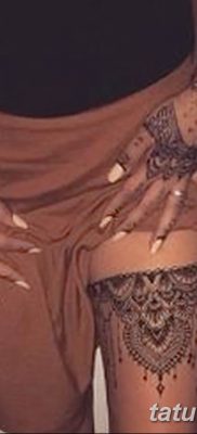 Fotó tetováló harisnyáról 2019.06.05 №039 - tetováló harisnyakötő -