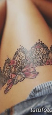 Fotó tetováló harisnyáról 2019.06.05 №056 - tetováló harisnyakötő -