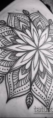 060. fotó tetoválás virág li (jelentése)