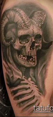 снимка на татуировка на демон (стойност) - пример за интересна рисунка на татуировка - 046