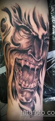 снимка на татуировка на демон (стойност) - пример за интересна рисунка на татуировка - 005