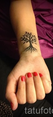 Fotó a fa tetoválásról - rajz a tetováláshoz 09122015 # 111