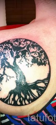 Снимка дърво на живота на татуировка за статия за значението на татуировката 31