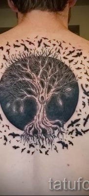Снимка дърво на живота на татуировка за статия за значението на татуировката 10
