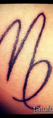 Zdjęcie tatuażu Panna (wartość) - przykład ciekawego projektu tatuażu - 045