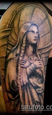 снимка на татуировка Дева Мария (стойност) - пример за интересна рисунка на татуировка - 129