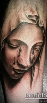 снимка на татуировка Дева Мария (значение) - пример за интересен дизайн на татуировка - 125