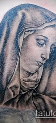снимка на татуировка Дева Мария (значение) - пример за интересен дизайн на татуировка - 123