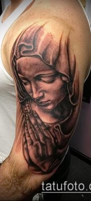 снимка на татуировка Дева Мария (значение) - пример за интересен дизайн на татуировка - 114