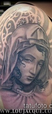 снимка на татуировка Дева Мария (значение) - пример за интересна рисунка на татуировка - 106