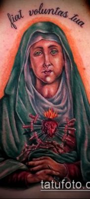 снимка на татуировка Дева Мария (значение) - пример за интересна рисунка на татуировка - 094