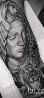 снимка на татуировка Дева Мария (стойност) - пример за интересна рисунка на татуировка - 090