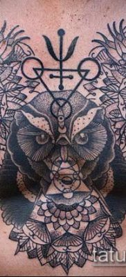 A # 790 pontmunka tetoválás a minta klassz változata, amely könnyen használható változtatásra és alkalmazásra az ujjak tetoválásként