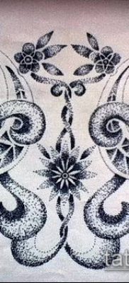 a pontmunka tetoválás # 834 a rajz méltó változata, amely sikeresen használható a karon lévő pontmunka tetoválásként történő feldolgozásra és alkalmazásra