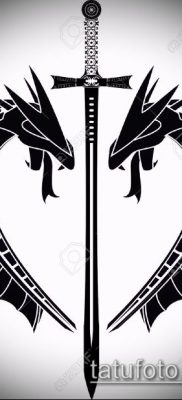 Fotó egy sárkányról és egy kard tetoválásról (tetoválás) (jelentése) - példa rajz - 004