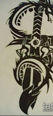 Fotó sárkányról és kardtetoválásról (tetoválás) (jelentése) - példa rajz - 019