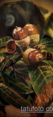 A tölgyfalevél tetoválás # 585 a minta klassz változata, amely könnyen használható a tölgyfalevél tetoválásként történő feldolgozására és felhordására.