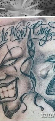 fotó tetoválás két maszk 2017.12.21 -től №007 - két maszk tetoválása -