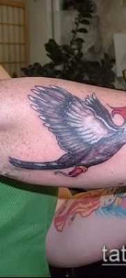 harkály tetoválás fotó (jelentése) - egy példa egy érdekes tetoválási rajzra - 057