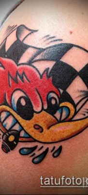 harkály tetoválás fotó (jelentése) - egy példa egy érdekes tetoválási tervre - 047