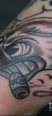 harkály tetoválás fotó (jelentése) - egy példa egy érdekes tetoválási tervre - 027