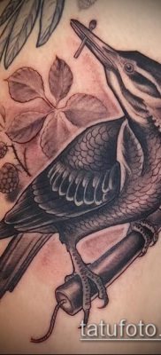 harkály tetoválás fotó (jelentése) - egy példa egy érdekes tetoválási rajzra - 017