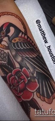 harkály tetoválás fotó (jelentése) - egy példa egy érdekes tetoválási rajzra - 002