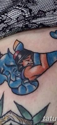 джин лампа aladdin татуировка Вдъхновяващи Aladdin татуировки Pinteres